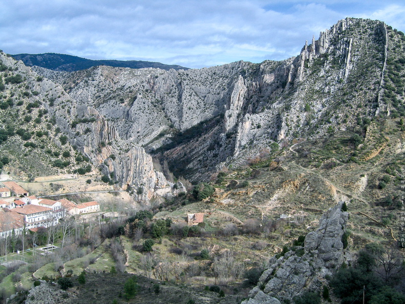 0550_Hostal_de_la_Trucha_Villarluengo_Teruel_Spain.jpg