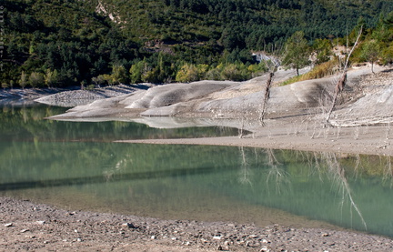 1416 1686 Embalse de Arguis Huesca Spain